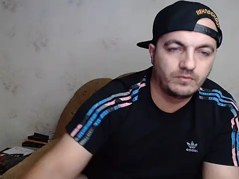 MasterTaylor live XXX chat