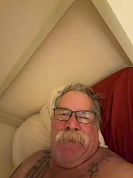Chat XXX en directo de Caesar_Baxter