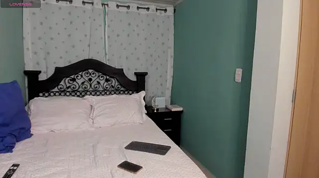 Chat XXX ao vivo de Zayra-Velmontn