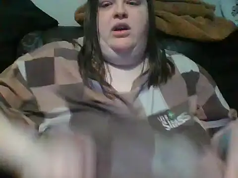 Chat XXX en directo de CurvyKirstiesX