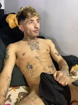 Chat XXX en directo de Artpol_nex