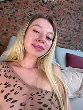 Chat XXX en directo de BellaSuns
