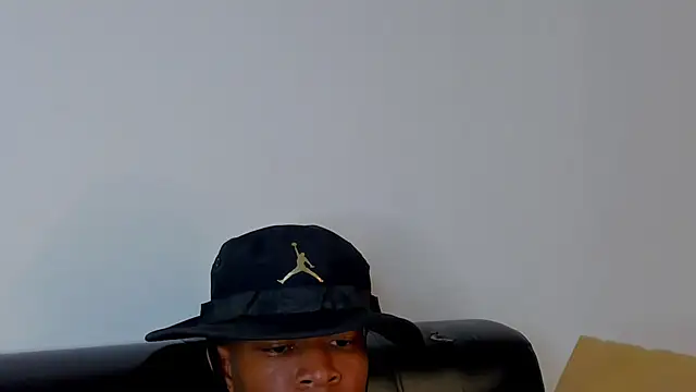 XXX chat uživo modela Alid_18