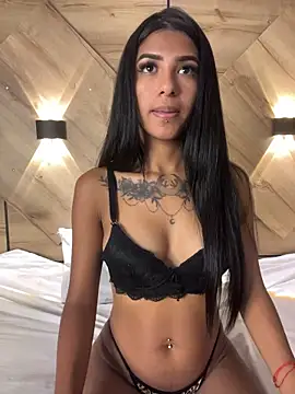 Chat XXX en directo de maddie-stone