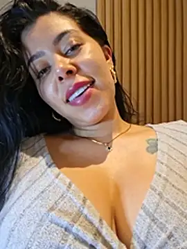 Czat XXX na żywo – Luianna