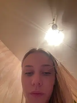 Chat XXX en directo de Gina_Dean
