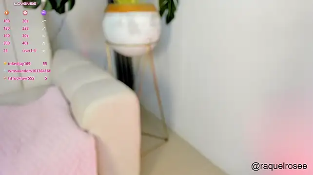 Chat XXX en directo de Raquelrose_