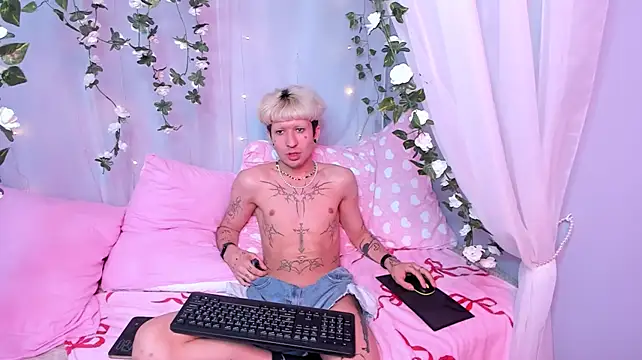 FinnEcho 라이브 XXX 채팅