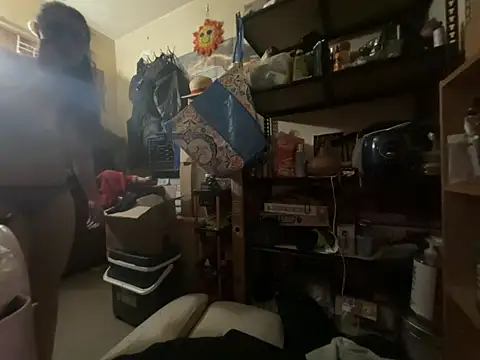 Snowbunnycake_131 Шоу с уебкамера