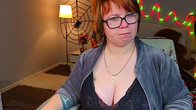 Chat XXX en directo de BonnnyBoobsy