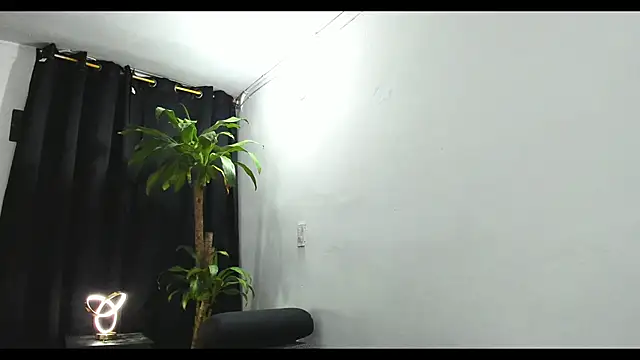 Chat XXX en directo de Lia-y-felipe