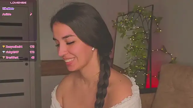 Chat XXX en directo de MollyGilberg