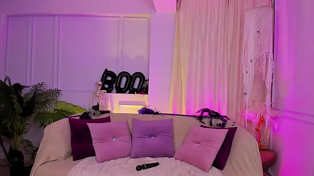 AvaCassidyn Live XXX chat
