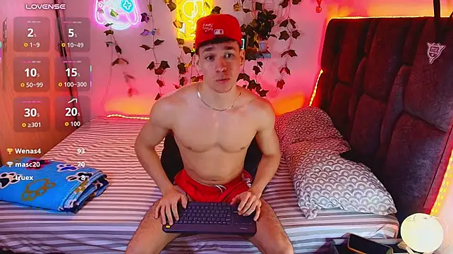 Luke_Muscle Live XXX-Chat