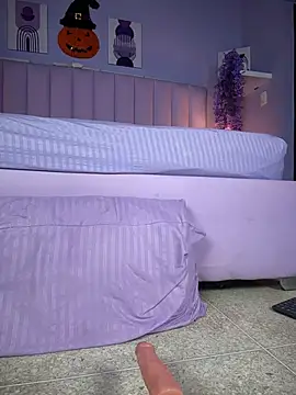 nixierose_'s Live XXX Chat
