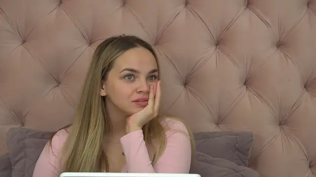 Chat +18 de AnitaVenture ao vivo