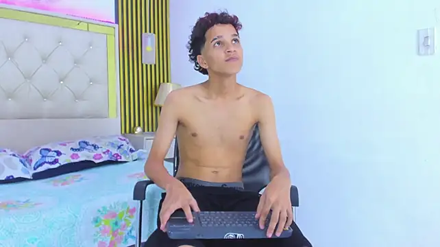 Chat XXX en directo de JustinSecret