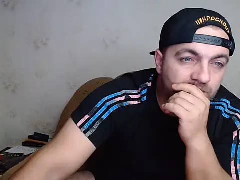 MasterTaylor Chat XXX live