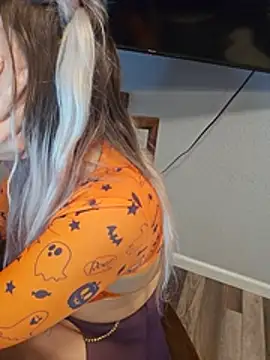 ScarletsWeb: απευθείας συνομιλία ΧΧΧ