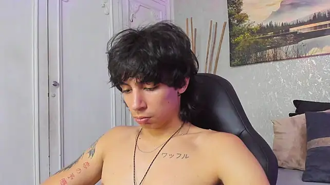 Tyler_durten live XXX chat