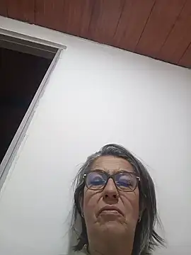 Chat XXX en directo de nocturnewhisper