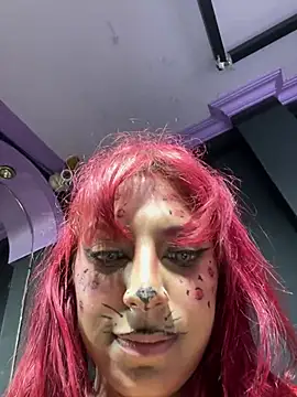Chat XXX en directo de GiaRedd