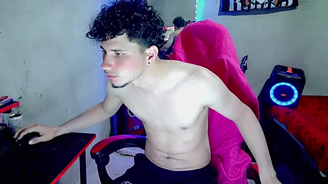 Atom_Hot XXX чат на живо