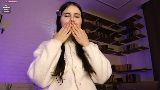 ArlineWiewel's Live XXX Chat