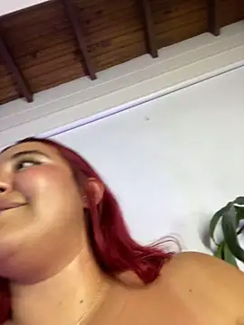 Chat XXX en directo de Miaa_Foxx03