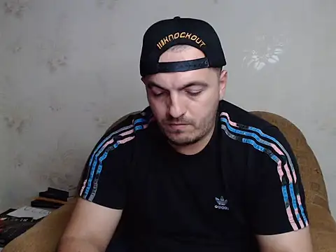 MasterTaylor XXX чат на живо