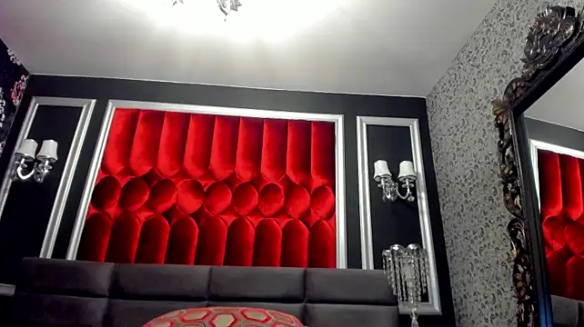 XXX chat uživo modela TiffannyHernadez