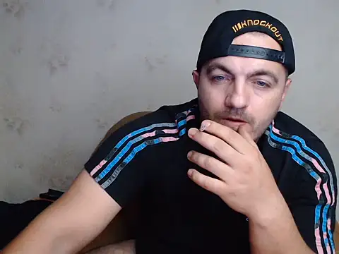 MasterTaylor live XXX chat