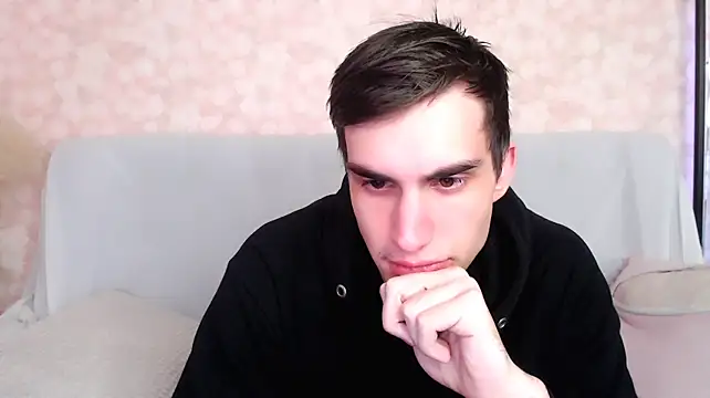 XXX chat uživo modela DeanWilde