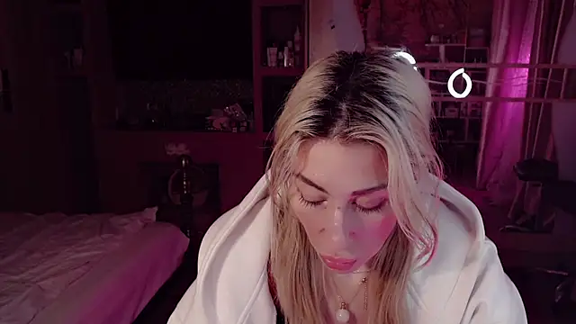 AnnieGOld_ 现场XXX聊天