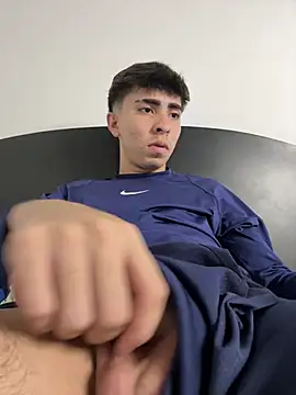 MichaellSullivan 现场XXX聊天