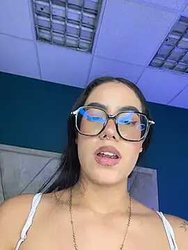 TopDollXXX 라이브 XXX 채팅