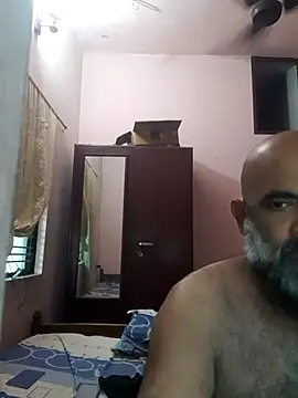 XXX chat uživo modela kikkalakka