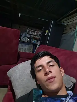 צ'אט XXX בשידור חי של ZaneHoward