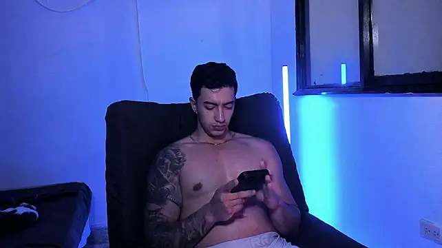 Chatroom XXX en direct de Axel_hendrick
