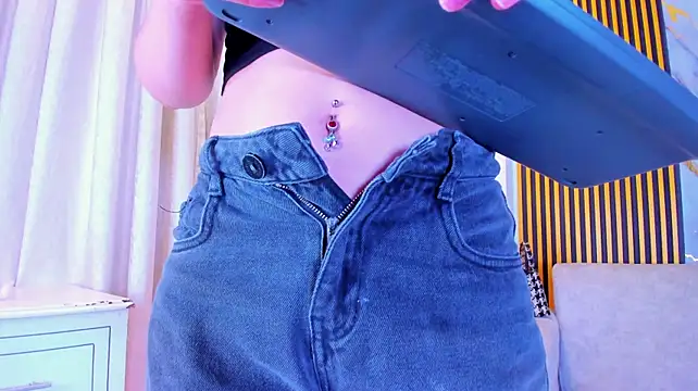 XXX chat uživo modela alejagarcia_
