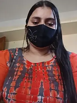 Subrina100 লাইভ XXX চ্যাট
