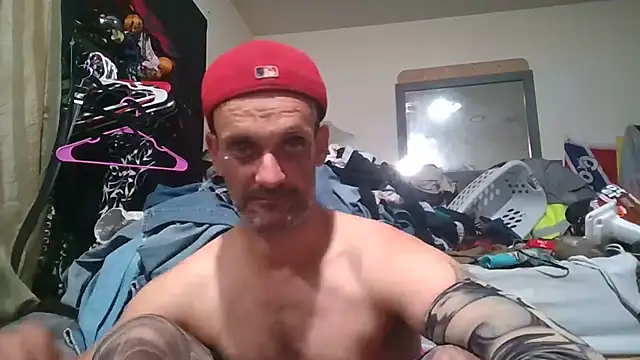 Chat XXX en directo de slinginbigD