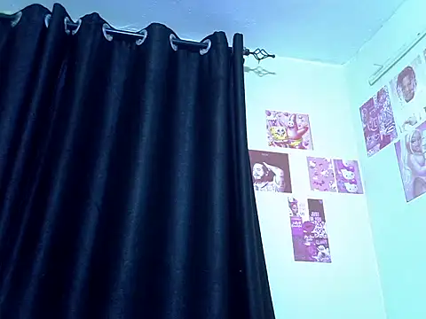 แชท XXX สดของ Horny-slut_
