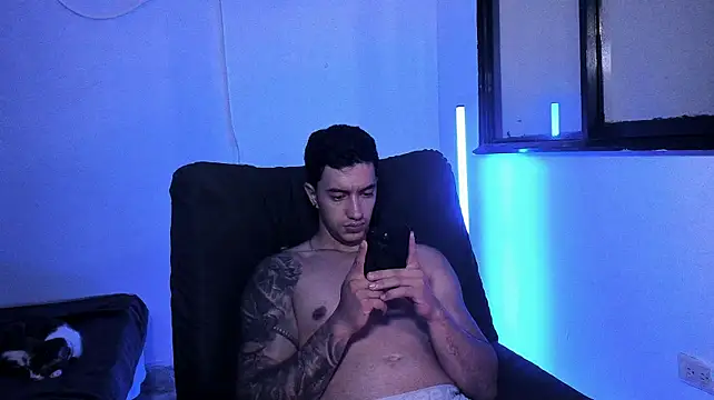 Axel_hendrick Chat XXX live