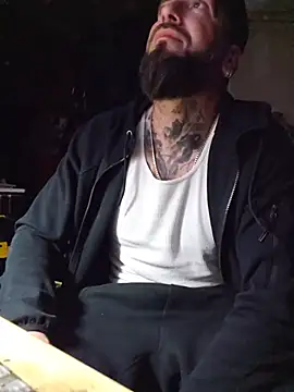 Beardedtattood Chat XXX live
