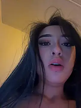 Chat +18 de myc_hot ao vivo