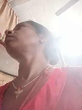 Chat XXX en directo de Komalrani2