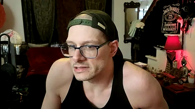 MasterDaddyCool – Live XXX-chat