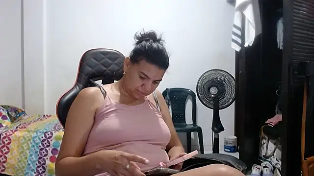 Chat XXX ao vivo de Adriana_0312
