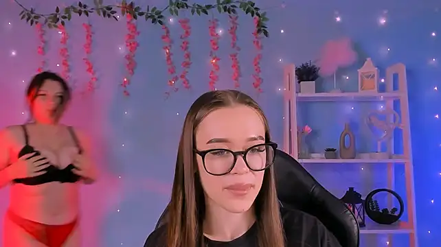 eira_mouse Chat XXX in diretta